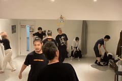 【木曜基礎徹底ワークショップ】腹筋トレーニングよりも効果あり!?ボディーウェーブですっきり引き締め!!/Ryutaro